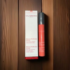 Clarins Mission Perfection Serum .3oz/10ml New In Box‎ Dark Spot Corrector